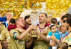 Церемония вручения  «Зениту» Кубка чемпионов Росси ...